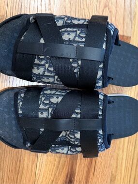 Dior Black and White Oblique Logo Slide Sandals